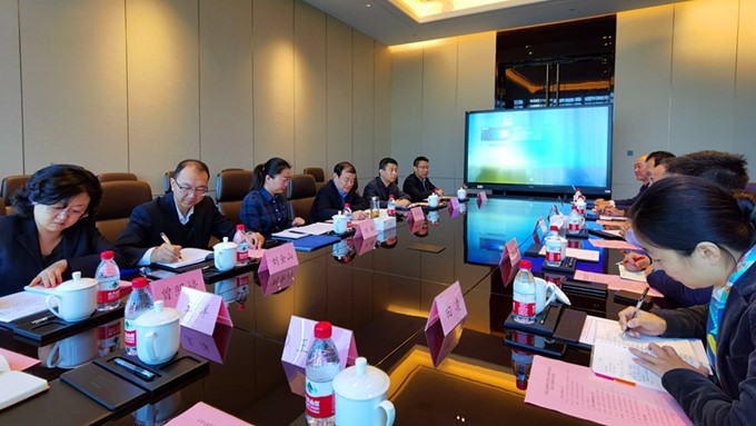 华为副总裁郑宝用一行到访PA视讯