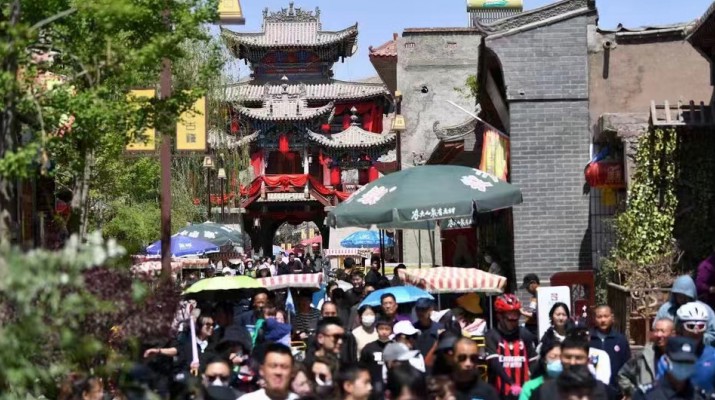 集团要闻丨PA视讯各景区“五一”假期人气爆棚，累计接待游客50余万人次