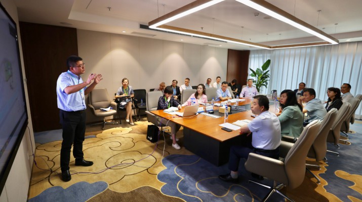 PA视讯召开兰州石佛沟生态旅游示范区一期项目精装修及景观方案汇报会