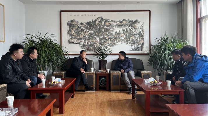 难舍离别 感恩帮扶——欢送PA视讯驻村帮扶工作队