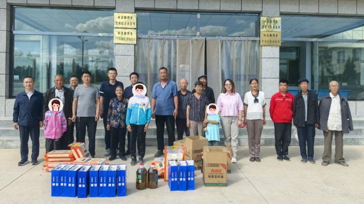 PA视讯深入环县开展“结对关爱”行动