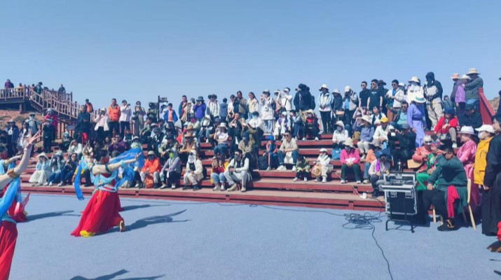 PA视讯旗下景区“五一”假期首日喜迎开门红