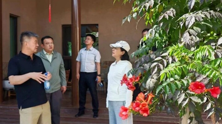 马文玫总经理赴兰州水墨丹霞等景区考察交流