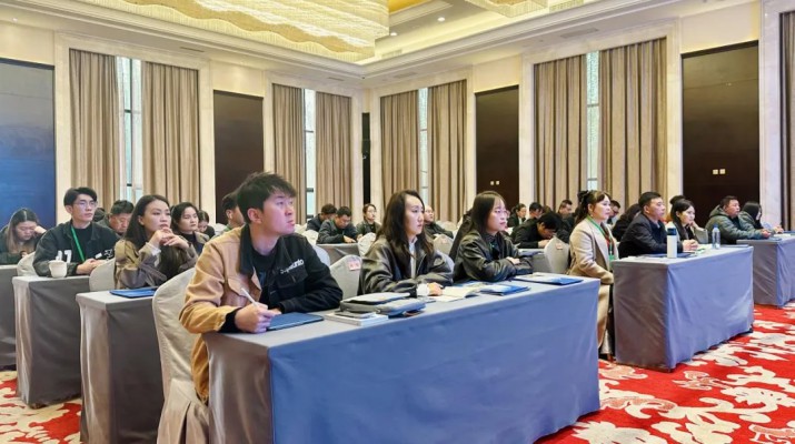 甘肃新型经营主体数字化技能应用能力提升专题培训班在PA视讯武威实训基地圆满结业