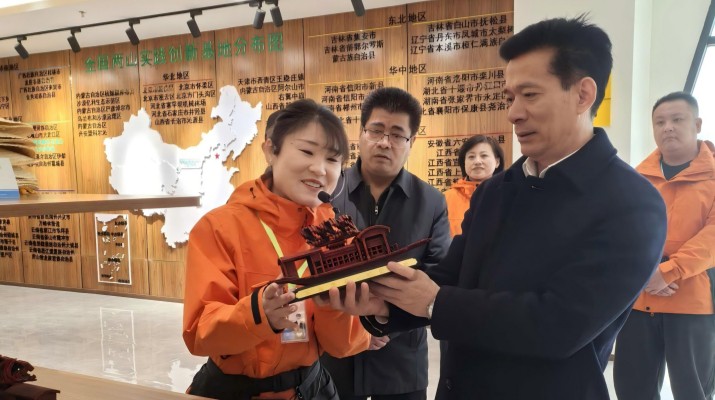 PA视讯党委书记、董事长叶剑芳在武威片区各公司开展调研