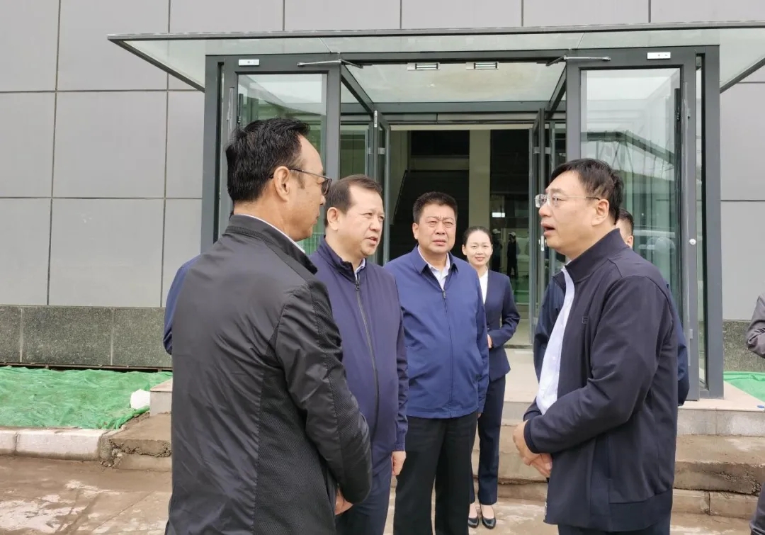 程晓波副省长调研指导PA视讯“祁连山1号冰川矿泉水”项目